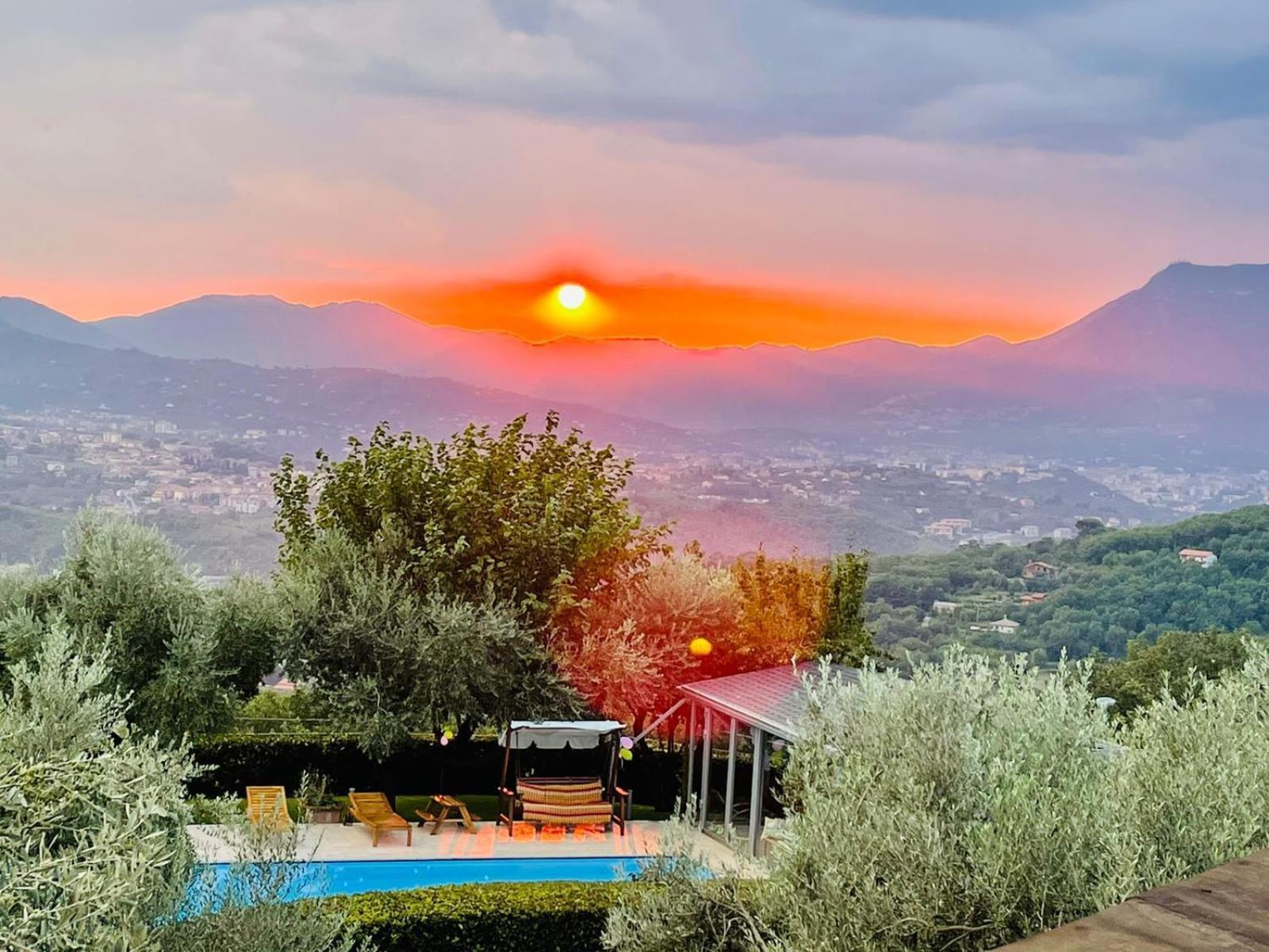 Villa Mandetta B&B Santo Stefano del Sole Exterior photo